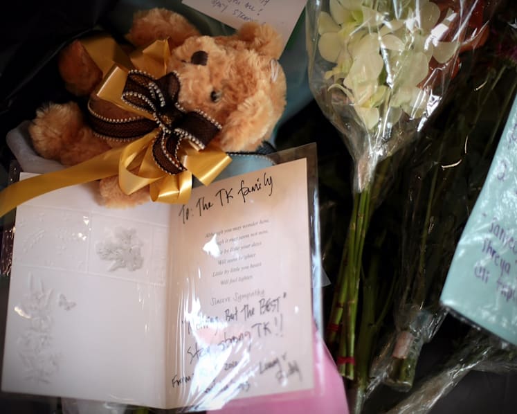 Sabah quake: Visitors stream in to show support at Tanjong Katong Primary School