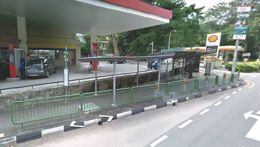 Menteri Pengangkutan beri respons kepada kritikan online tentang perhentian bas ‘luar biasa’ di Bukit Timah Menteri Pengangkutan beri respons kepada kritikan online tentang perhentian bas ‘luar biasa’ di Bukit Timah
