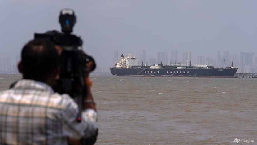 'No strings attached': UAE minister calls for Strait of Hormuz to be opened unconditionally