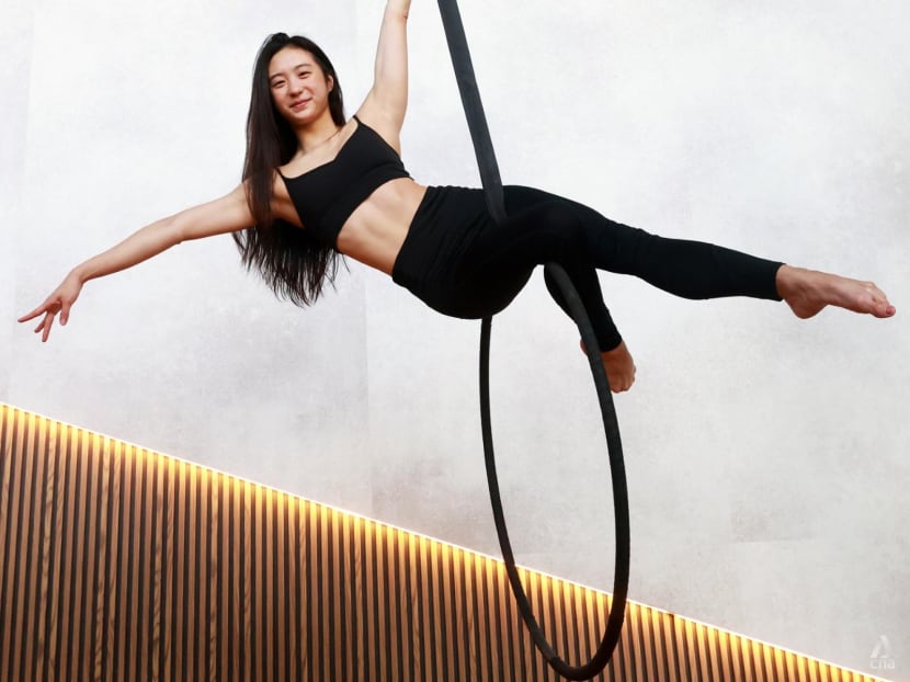 The NUS graduate who loves her 'really, really cool' job as an aerial performer in a Macau circus The NUS graduate who loves her 'really, really cool' job as an aerial performer in a Macau circus