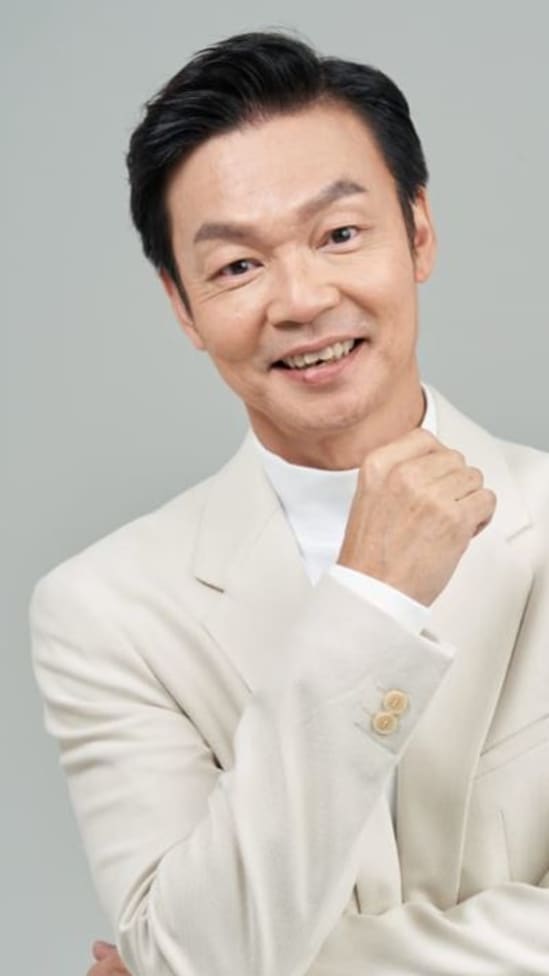 灵异惊悚剧《夜半十一点学校见》新加坡、台湾两地同步开机！