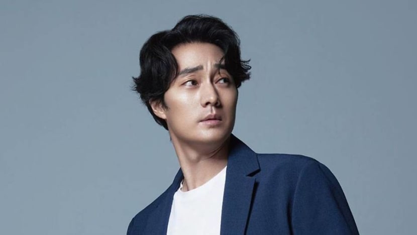 Korean actor So Ji-sub ties the knot with former TV presenter girlfriend Korean actor So Ji-sub ties the knot with former TV presenter girlfriend