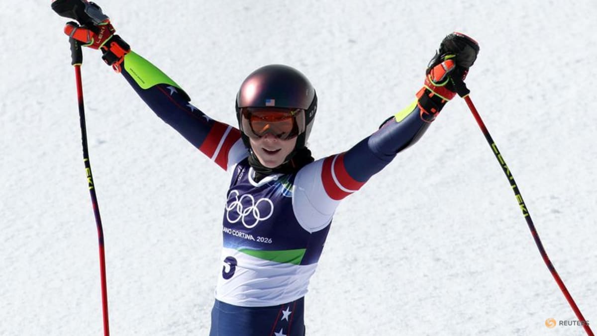Alpine skiing-Shiffrin’s composed GS reaction marks turnaround from Beijing disappointment