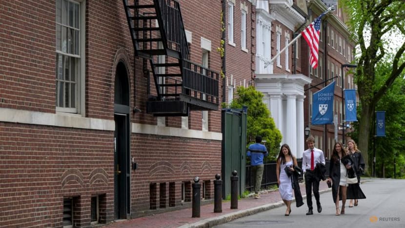 Long advantageous, Harvard's China ties become a political liability Long advantageous, Harvard's China ties become a political liability