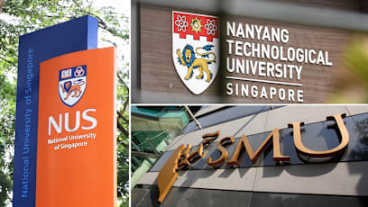 Woman dumped not big 3 sg uni