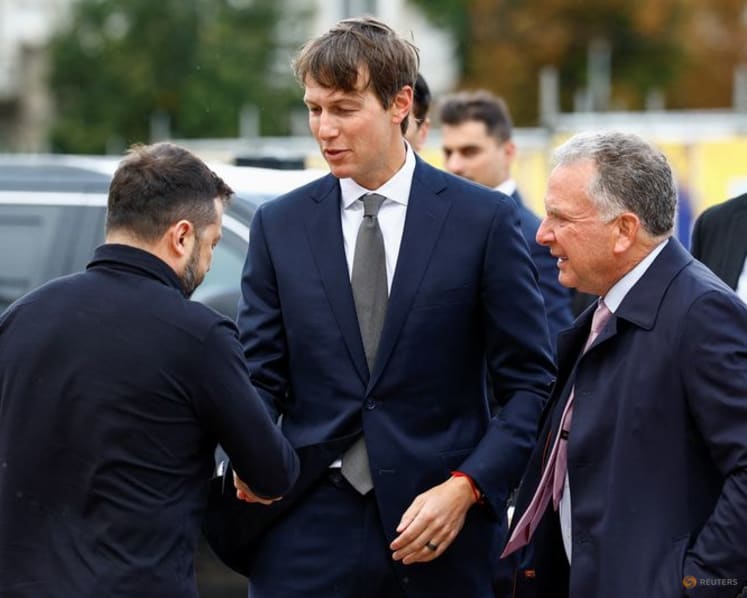 US envoys make first Kyiv visit amid Ukraine war peace push