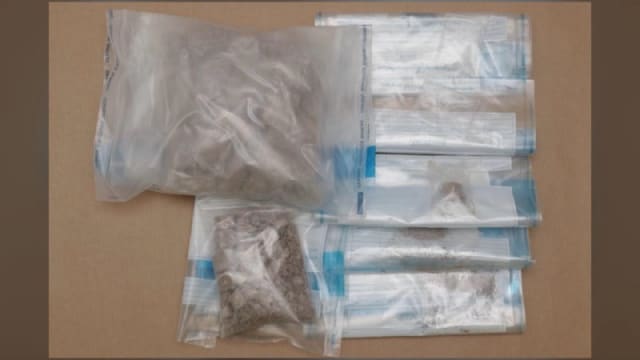 肃毒局起获市值逾13万元毒品 并逮捕三名男子