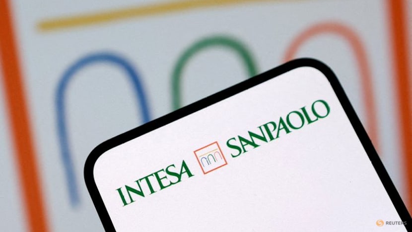 Italy's Intesa shifts core IT banking systems to Google's cloud technology