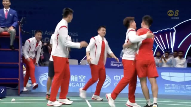 中国羽球男团反败为胜 连赢三盘逆转印度夺冠