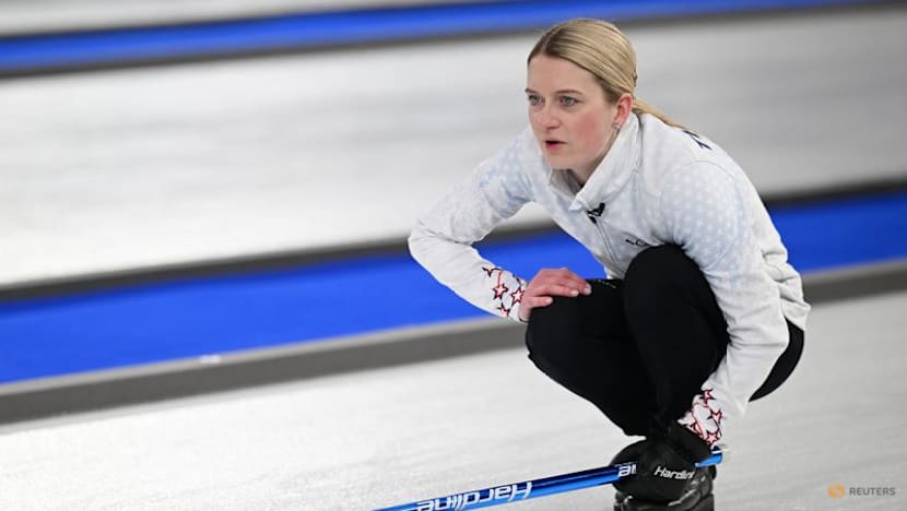Curling-Snoop Dogg in the house: Rapper cheers US to mixed doubles win