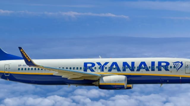 瑞安航空客机遇强烈乱流  乘客：宛如恐怖电影