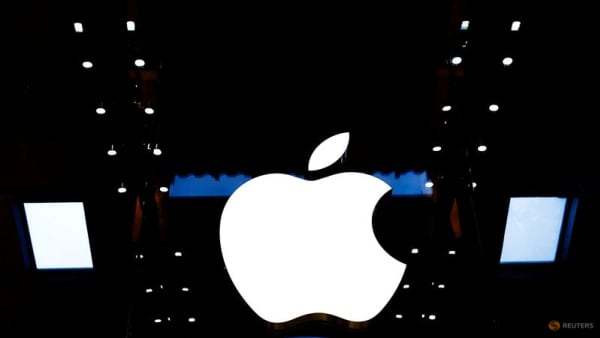 Apple plans smart glasses launch in 2026, Bloomberg News reports - Channel News Asia (Picture 2)