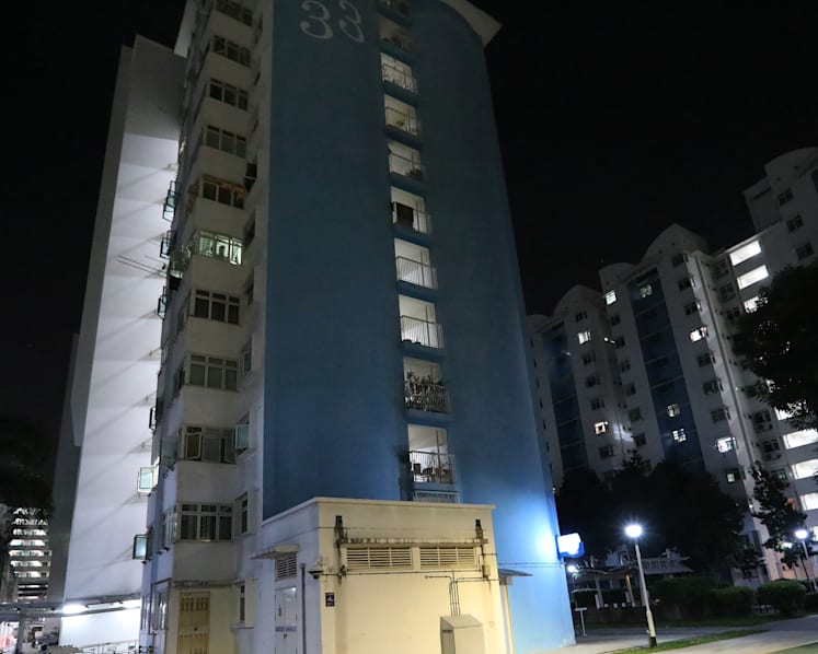 Man shot dead by police after charging at officers with knife at Bendemeer