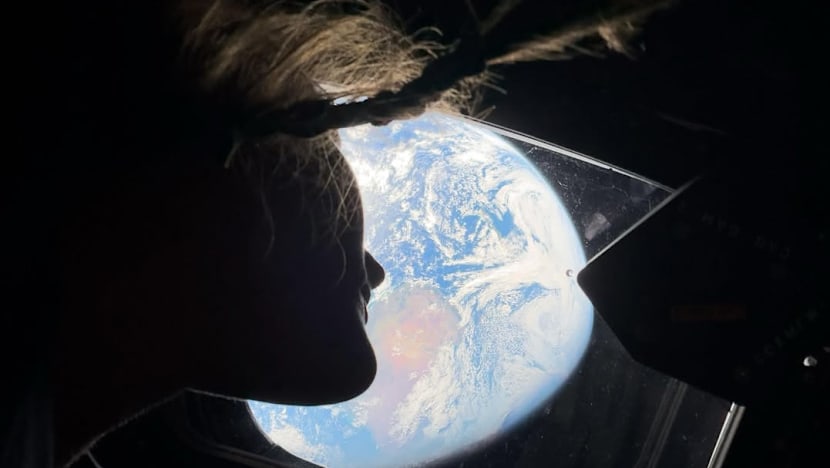 iPhone, GoPro, hingga Nikon lawas: Intip gadget canggih di balik Misi Artemis II ke Bulan