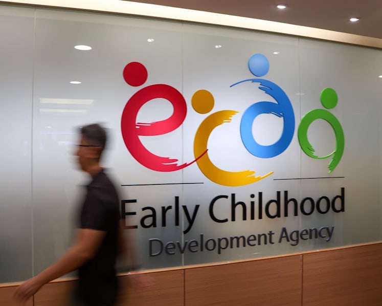 3 preschool employees suspended after children allegedly locked in dark room
