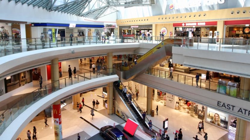 Business outlook for services sector dims but some segments remain optimistic