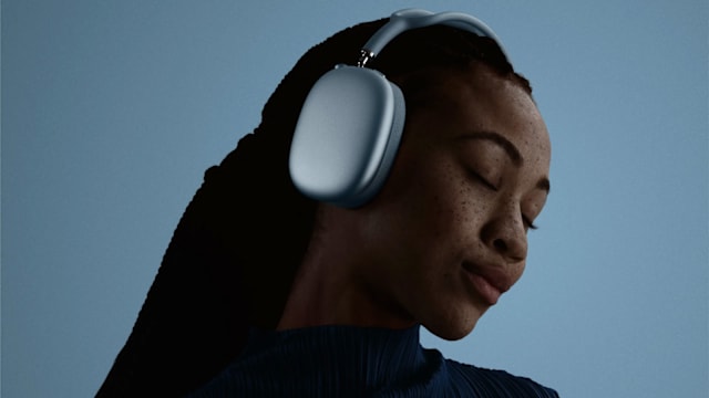 Apple推出AirPods Max 2！新增即时翻译、更强降噪，售价$749