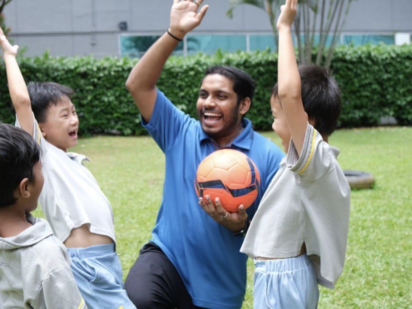 Less than 1% of preschool teachers in Singapore are men – this 24-year-old male teacher asks, 'Why?' Less than 1% of preschool teachers in Singapore are men – this 24-year-old male teacher asks, 'Why?'
