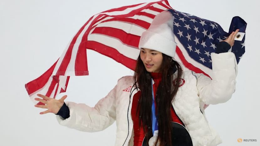 Snowboard-Japan steal the show, Chloe Kim misses milestone