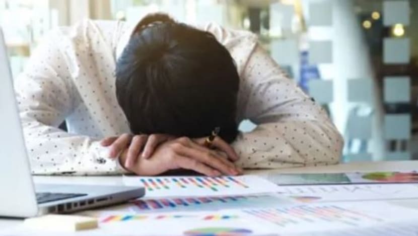 Lebih 45 peratus pekerja di Jepun tidak cukup tidur, berisiko alami kemurungan, menurut kajian Lebih 45 peratus pekerja di Jepun tidak cukup tidur, berisiko alami kemurungan, menurut kajian