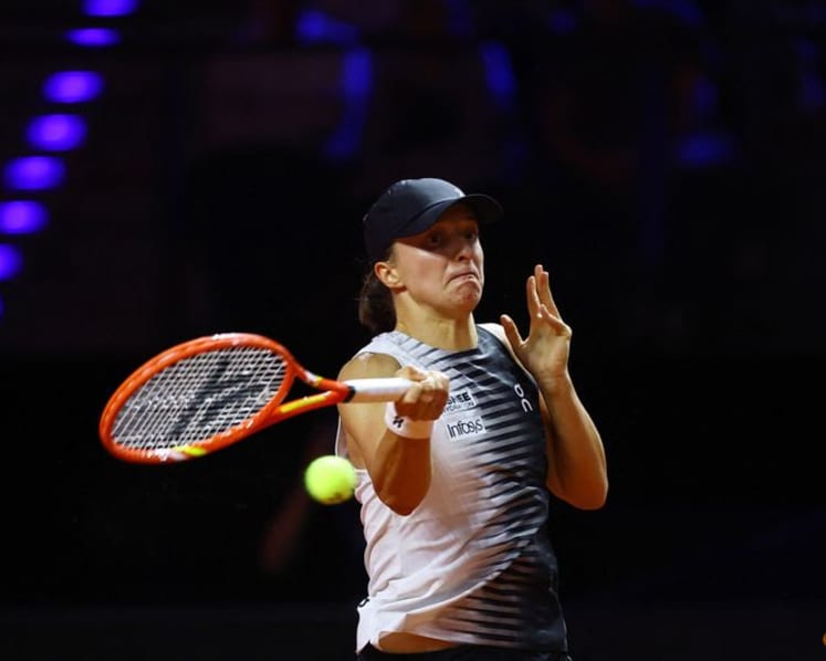 Swiatek, Gauff knocked out as Andreeva, Muchova and Rybakina reach Stuttgart semis