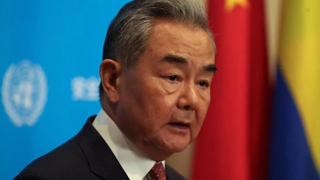 王毅：改善中美关系需行动 促美谨慎处理台湾问题