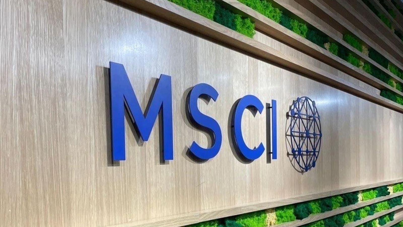 MSCI pertahankan Indonesia di Emerging Market, soroti masalah transparansi