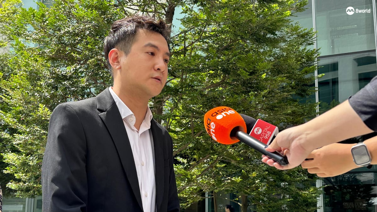前艺人方威捷永久居民身份被撤销 刑满后遣送出境禁再入境 - 8world