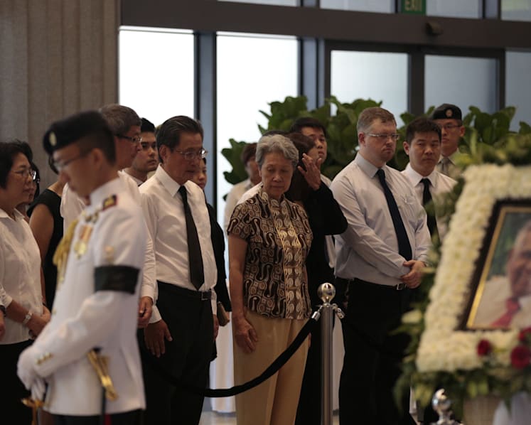 Young and old bid goodbye to S R Nathan