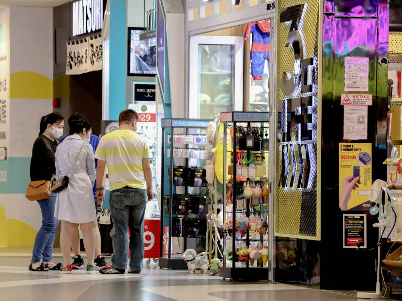 Proposed law introduced to require landlords to provide 2-week rental waivers to SME, non-profit tenants