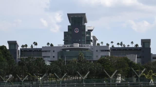涉兀兰关卡拍移民局人员并传网上 男司机被加控向警方撒谎