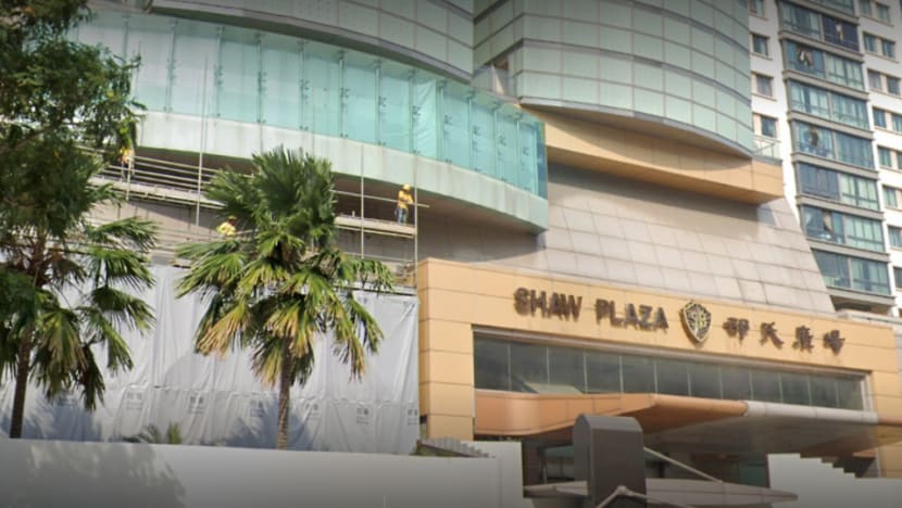 Foreign worker fell 4.7m through board to his death, MOM considering action: Coroner