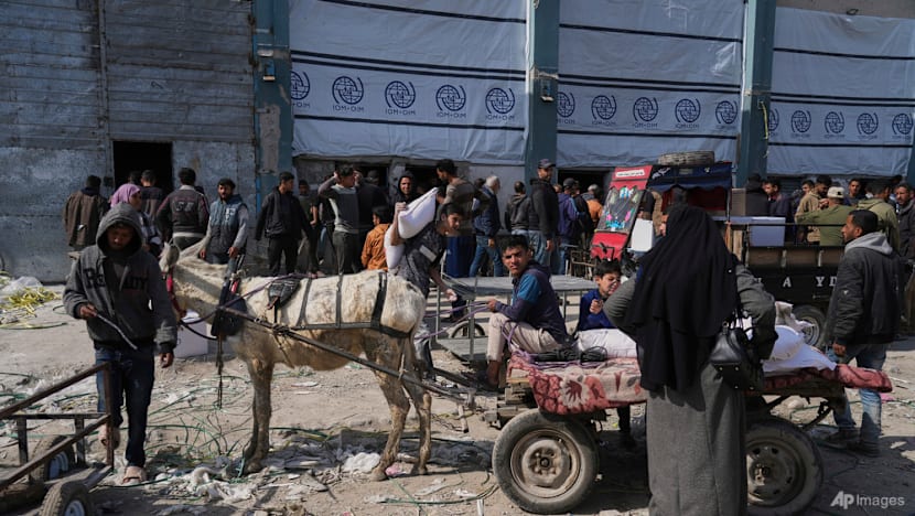 UN refugee agency to cut budget by nearly a fifth amid funding shortfalls UN refugee agency to cut budget by nearly a fifth amid funding shortfalls