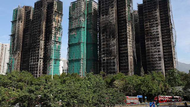 香港宏福苑大火死亡人数上增至156人 仍有约30人失联