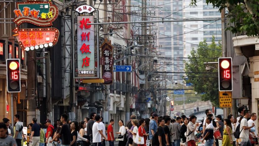 China offers interest subsidies for loans to boost consumption