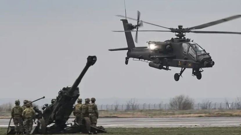 Tentera AS arah semua penerbangan digantung susuli 2 nahas helikopter