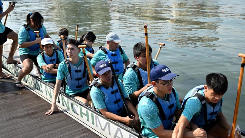 How a Singapore dragon boat team helps its paddlers with disabilities to ‘not feel judged or different’ How a Singapore dragon boat team helps its paddlers with disabilities to ‘not feel judged or different’