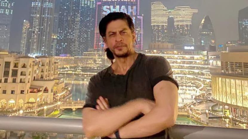 Shah Rukh Khan tidak berdaya sejak anaknya ditahan dalam kes dadah Shah Rukh Khan tidak berdaya sejak anaknya ditahan dalam kes dadah