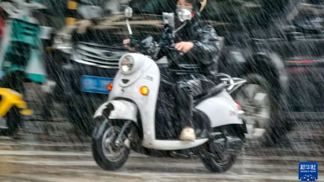 中国多地未来三天将有强降雨 当局加强防汛部署