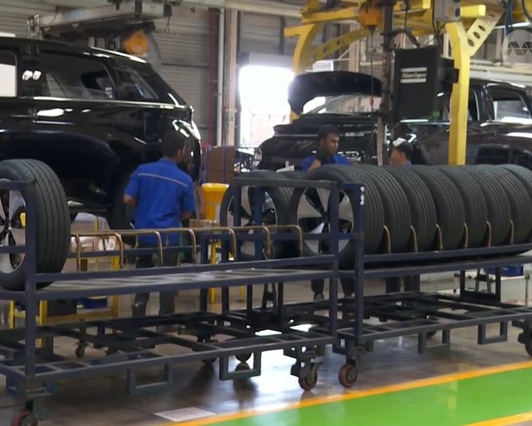  How Chinese car makers are helping Indonesia’s EV dreams