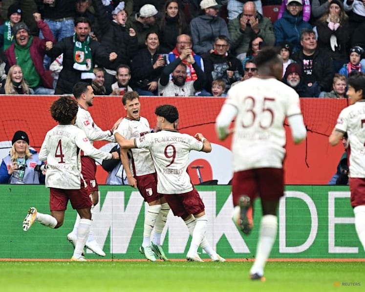 Augsburg score after eight seconds, fastest goal in Bundesliga history