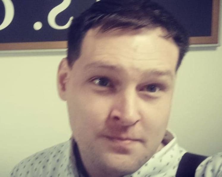 US court orders Mikhy Brochez to 'immediately' return HIV data to Singapore authorities