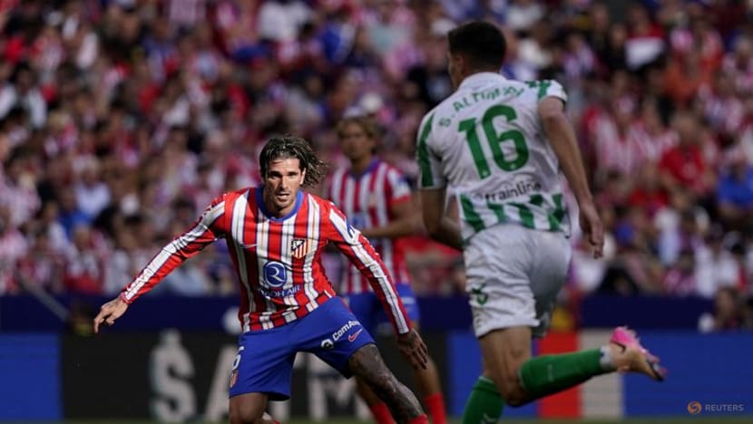 Alvarez double guides Atletico to easy win over Betis