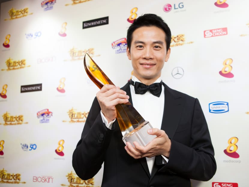 Rui En apologises at Star Awards Show 1