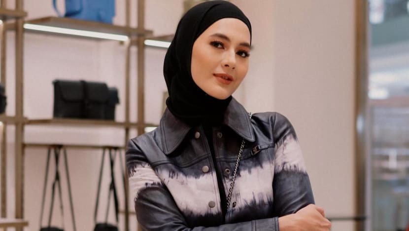 Benarkah Paula Verhoeven berselingkuh dengan pria berinisial DS? Benarkah Paula Verhoeven berselingkuh dengan pria berinisial DS?