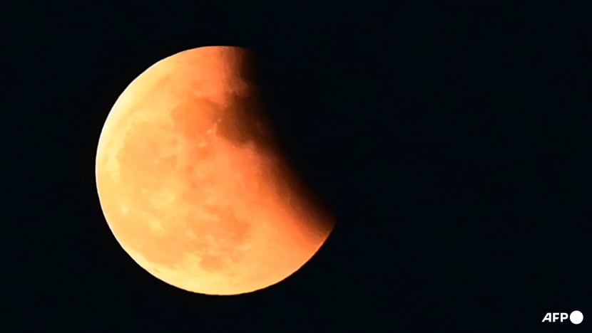 'Blood Moon' total lunar eclipse to happen over Singapore's sky on Sep 7 'Blood Moon' total lunar eclipse to happen over Singapore's sky on Sep 7