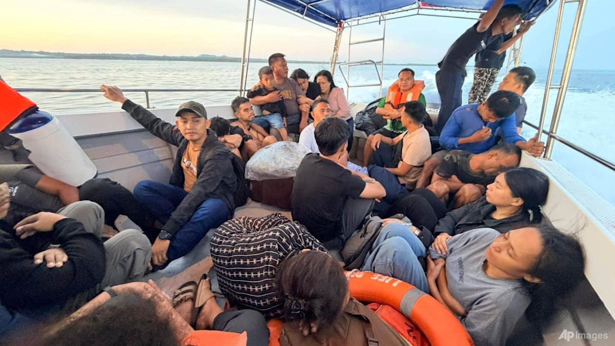 Philippines grounds ferry operator's fleet after deadly sinking