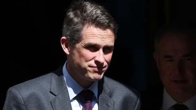 英国不管部长涉职场欺凌 宣布辞职