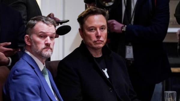 Elon Musk to keep lawsuit against OpenAI despite nonprofit control statement, lawyer says  - Channel News Asia (Picture 2)