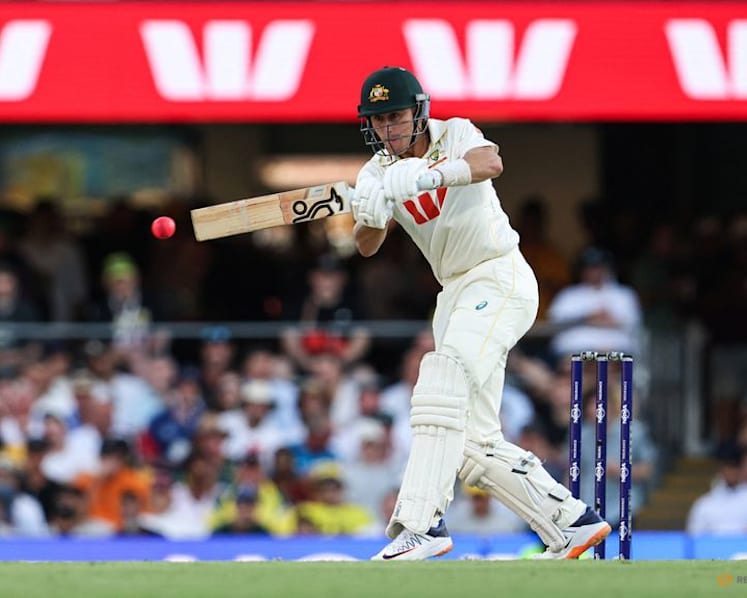 Australia take lead in second Ashes test as England fumble at the Gabba